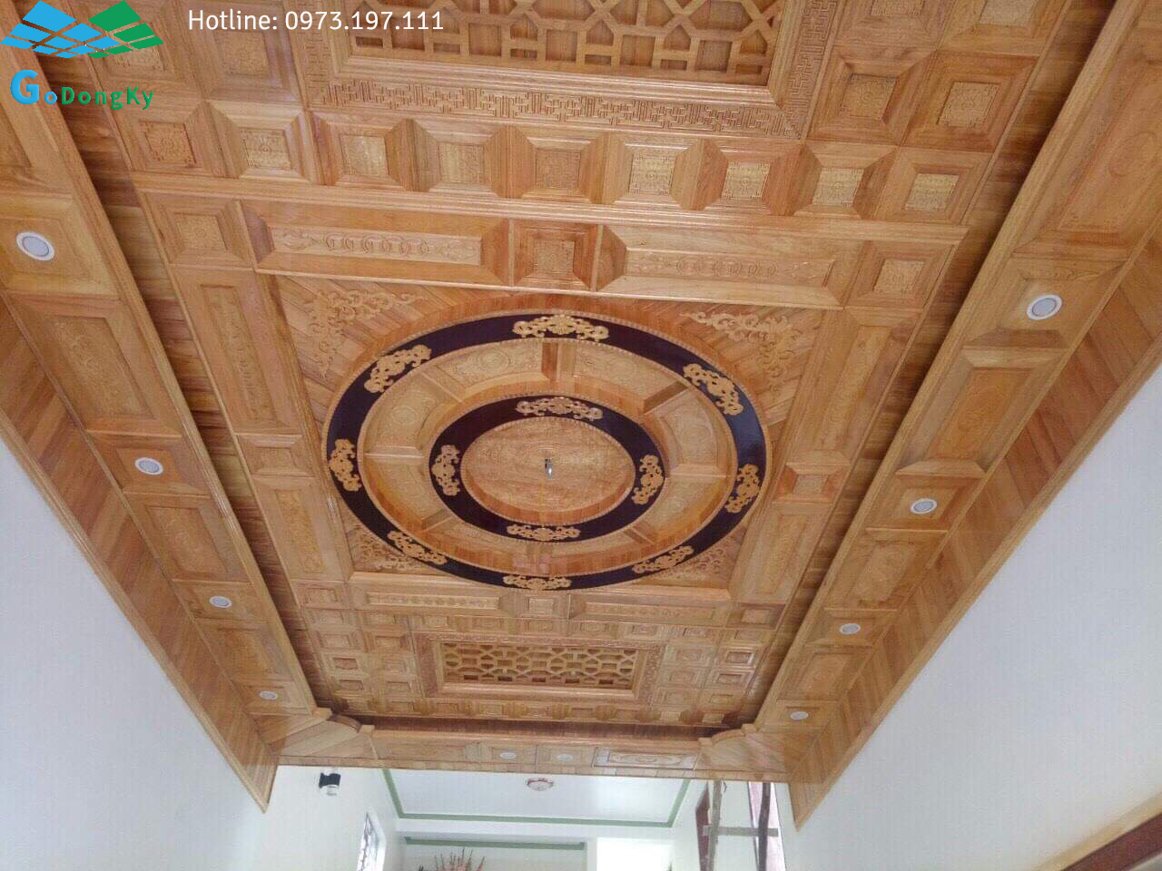 Thi công trần gỗ tại Yên Bái