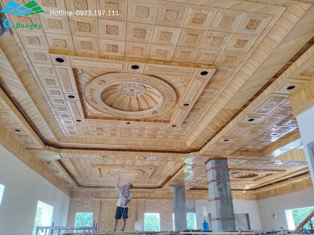 Thi công ốp trần gỗ tự nhiên tại Lào Cai