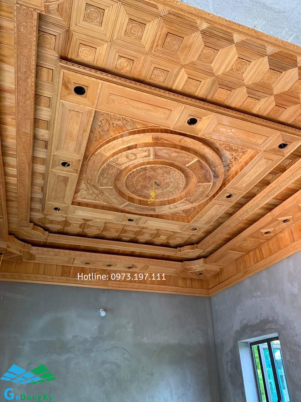 Các mẫu trần gỗ pơ mu độc đáo đẹp nhất hiện nay