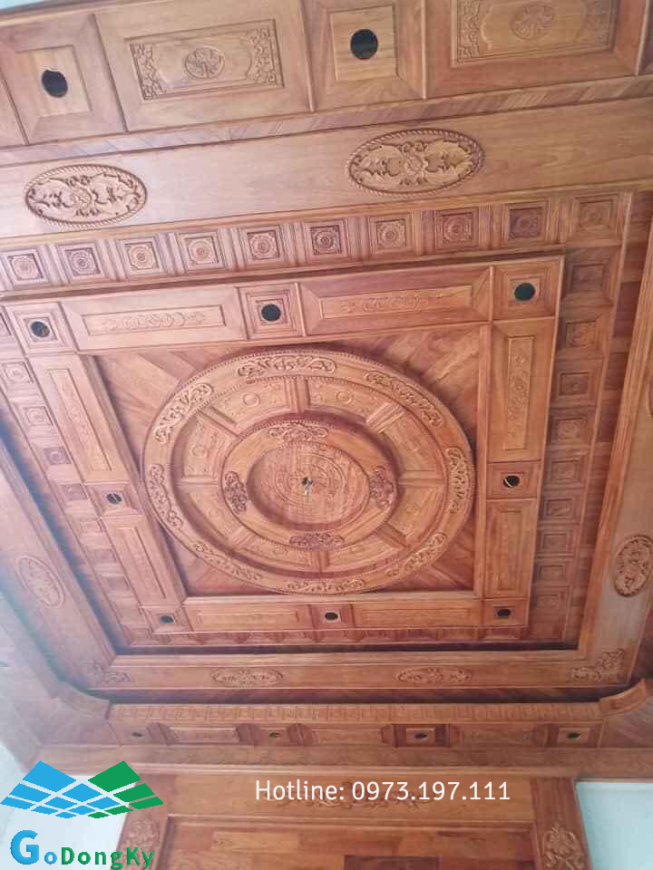 Trần gỗ đẹp giúp căn phòng ấm áp hơn